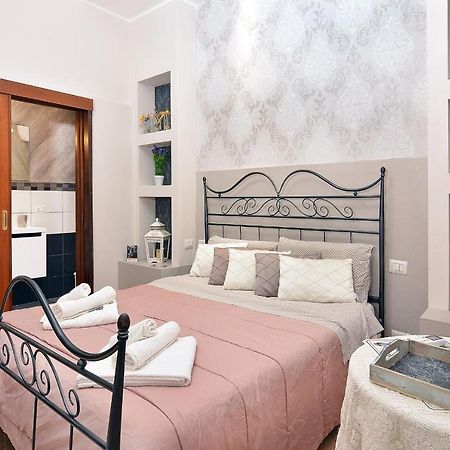 بوسا Sa Rocchitta House B&B المظهر الخارجي الصورة
