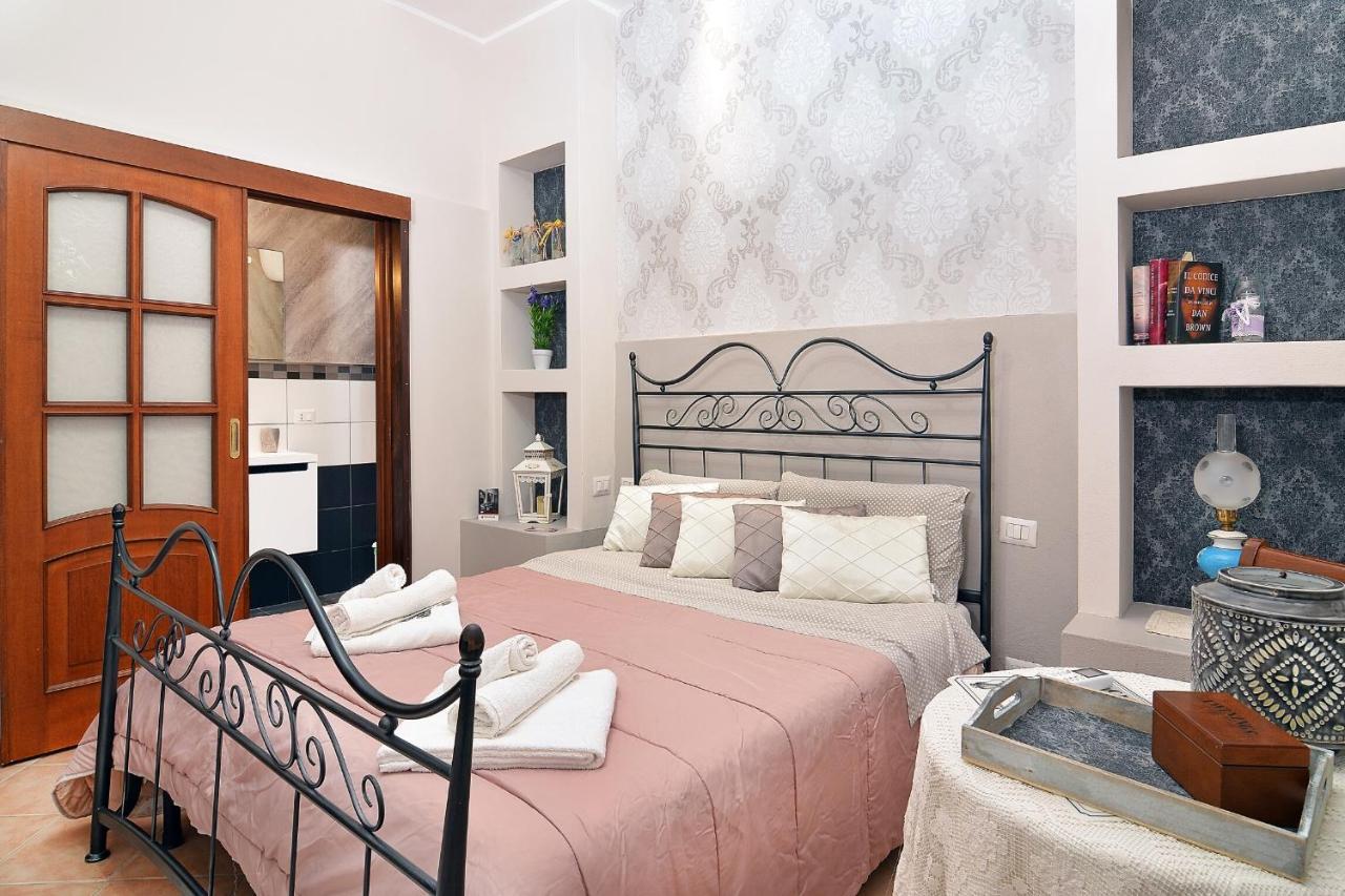 بوسا Sa Rocchitta House B&B المظهر الخارجي الصورة